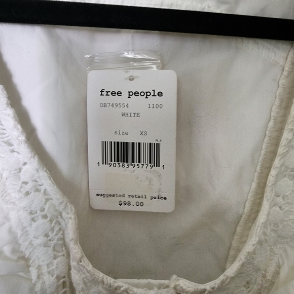 NWT Free People Half Moon Minidress White Lace Button‑Front Size XS - Picture 5 of 7